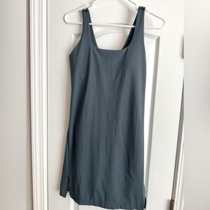 Old Navy Active Powersoft Athletic Dress - Women’s Small
